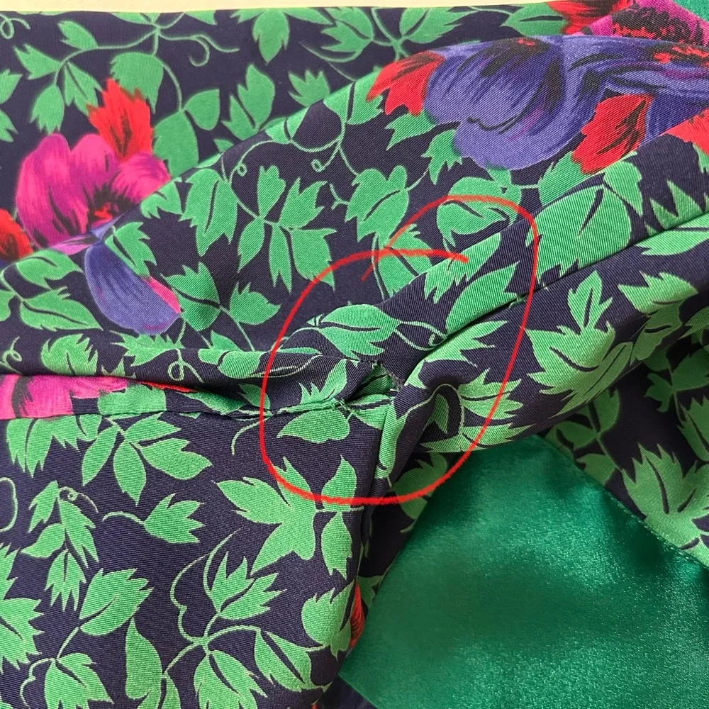 Victoria's Secret | Long Robe Floral Kimono Gold Label Tie Belt Gem Tone - Picture 4 of 9